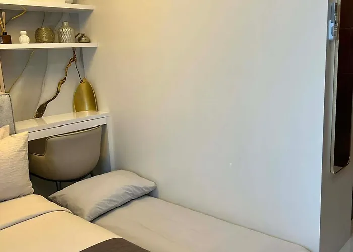 Apartment Luxury With Balcony & Swimming Pool Near It Park Cebu