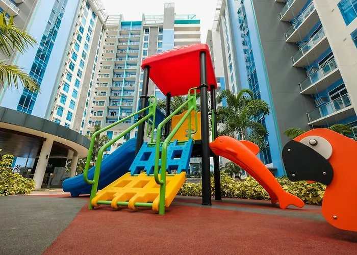 Apartment Luxury With Balcony & Swimming Pool Near It Park